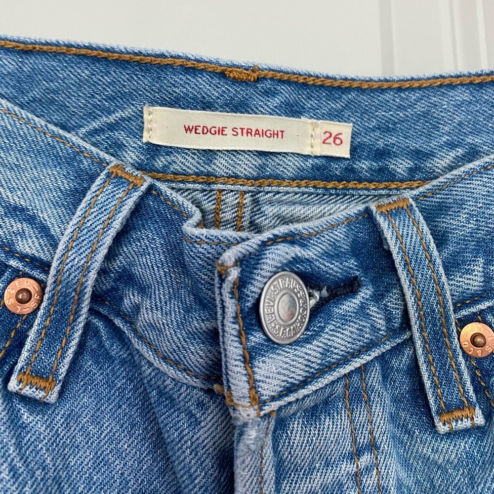 Levi’s Wedgie Straight Orange Tab Jeans